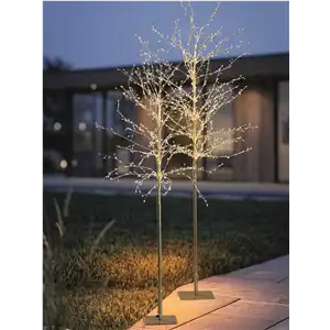 EINDRUCKSVOLL BELEUCHTET!